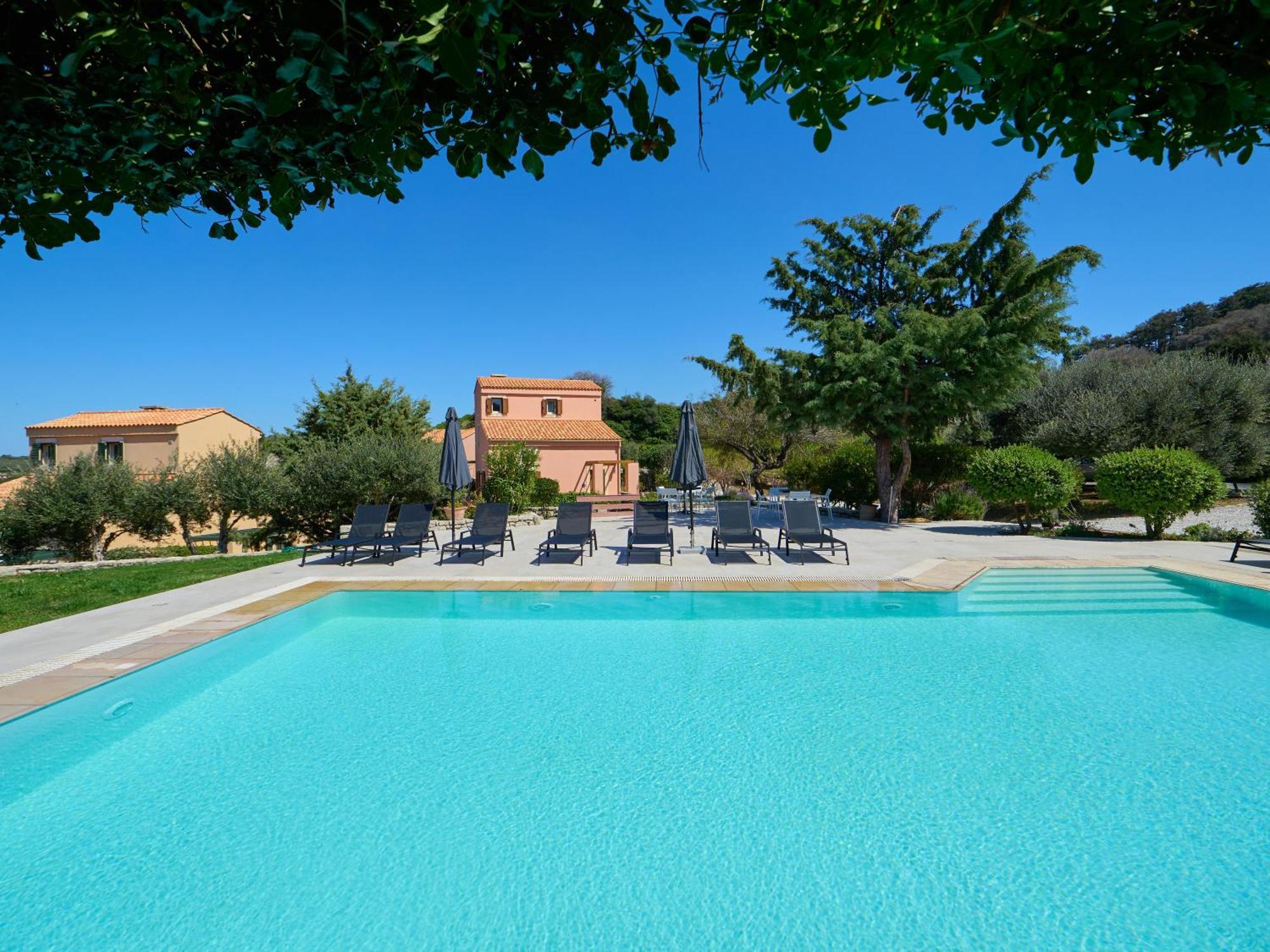 Apartamento Eliathos Hillside Retreat Archanes Exterior foto